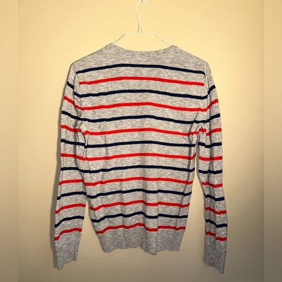 American Eagle Cotton V-Neck Sweater - Grey with Red & Blue Stripes - Size M - Picture 4 of 12